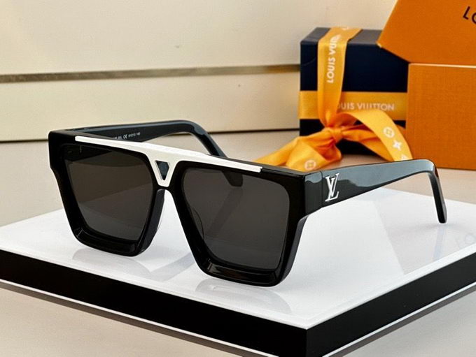 Louis Vuitton Sunglasses ID:20230516-85